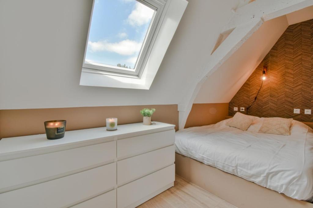 Residence Jean Hardy - Hyper Centre, Parking Gratuit, Wifi, Clim, Gare Valenciennes Exterior foto