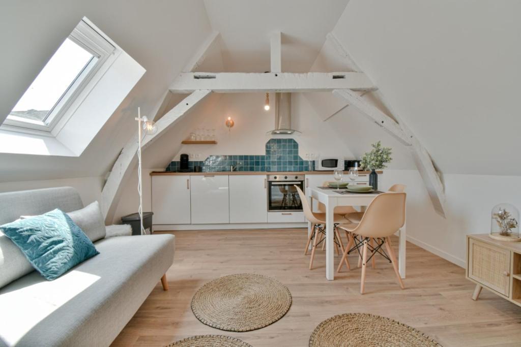 Residence Jean Hardy - Hyper Centre, Parking Gratuit, Wifi, Clim, Gare Valenciennes Exterior foto